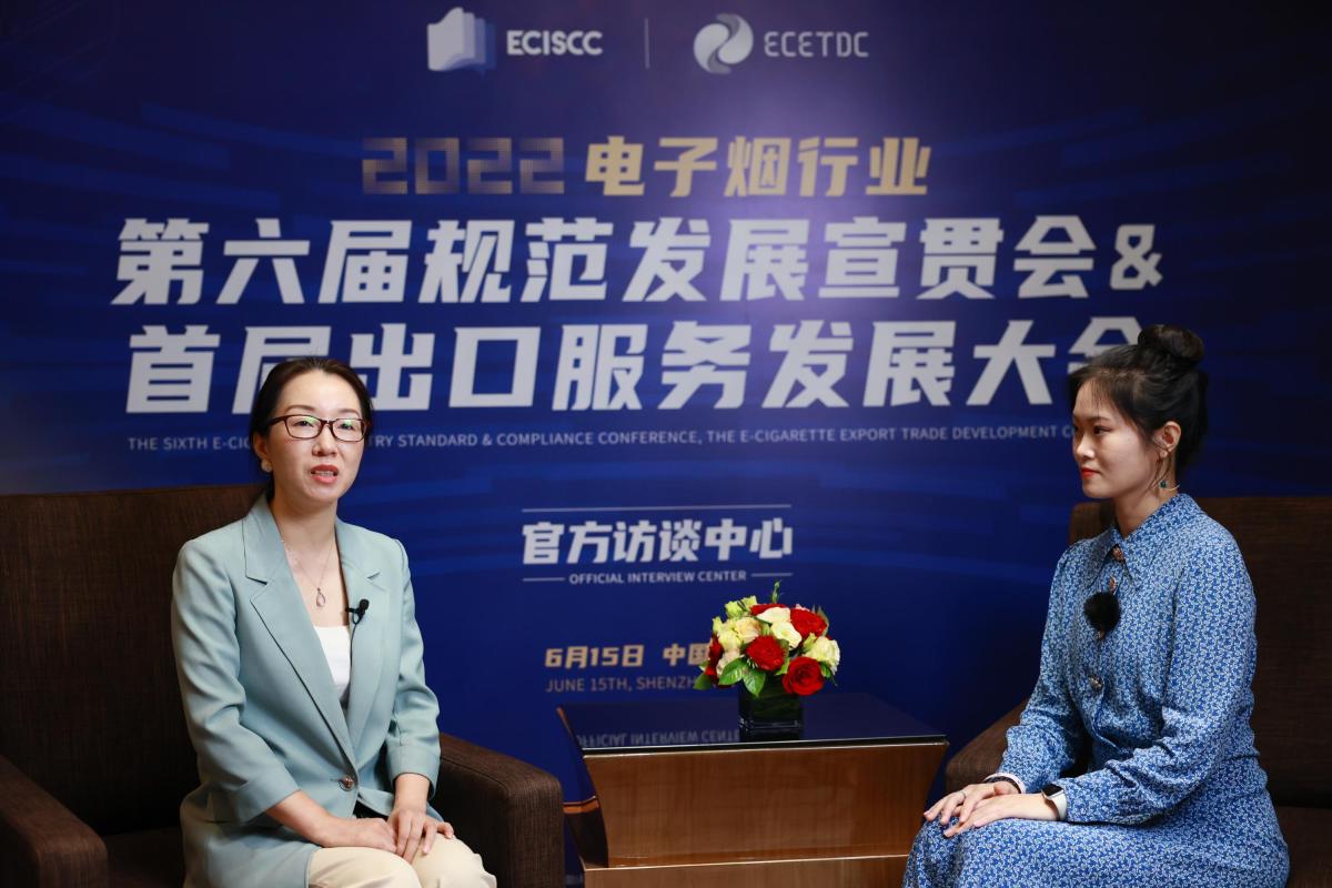 Entrevista: Shi Jinglian y Qiu Jinhua de VapeEZ: ¿Qué hemos experimentado al vender, producir e investigar en los últimos cuatro años?