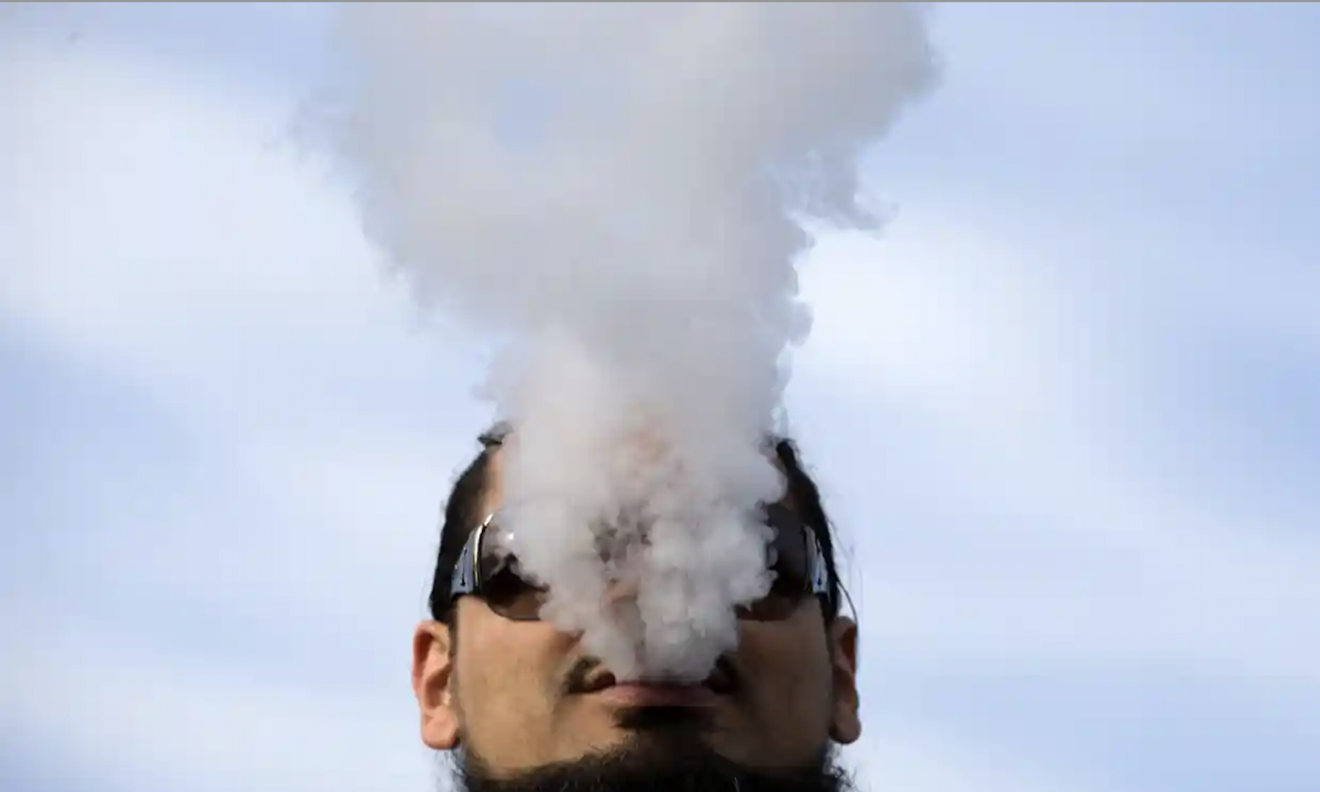 Estados Unidos prohíbe el uso de Juul, pero los jóvenes vapers ya están cambiando a productos más nuevos.