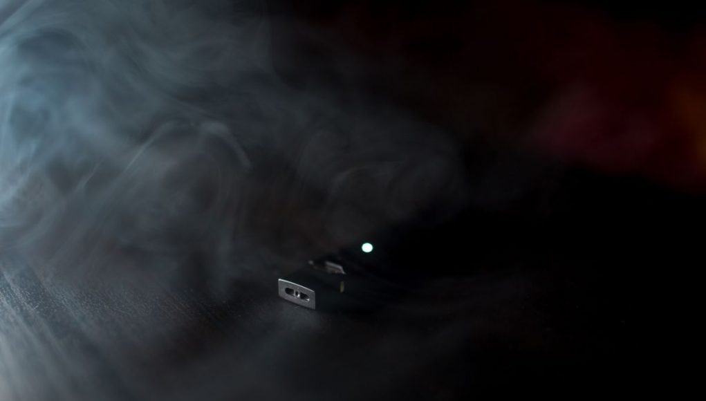 La FDA suspende su propia orden de denegación de marketing de Juul.