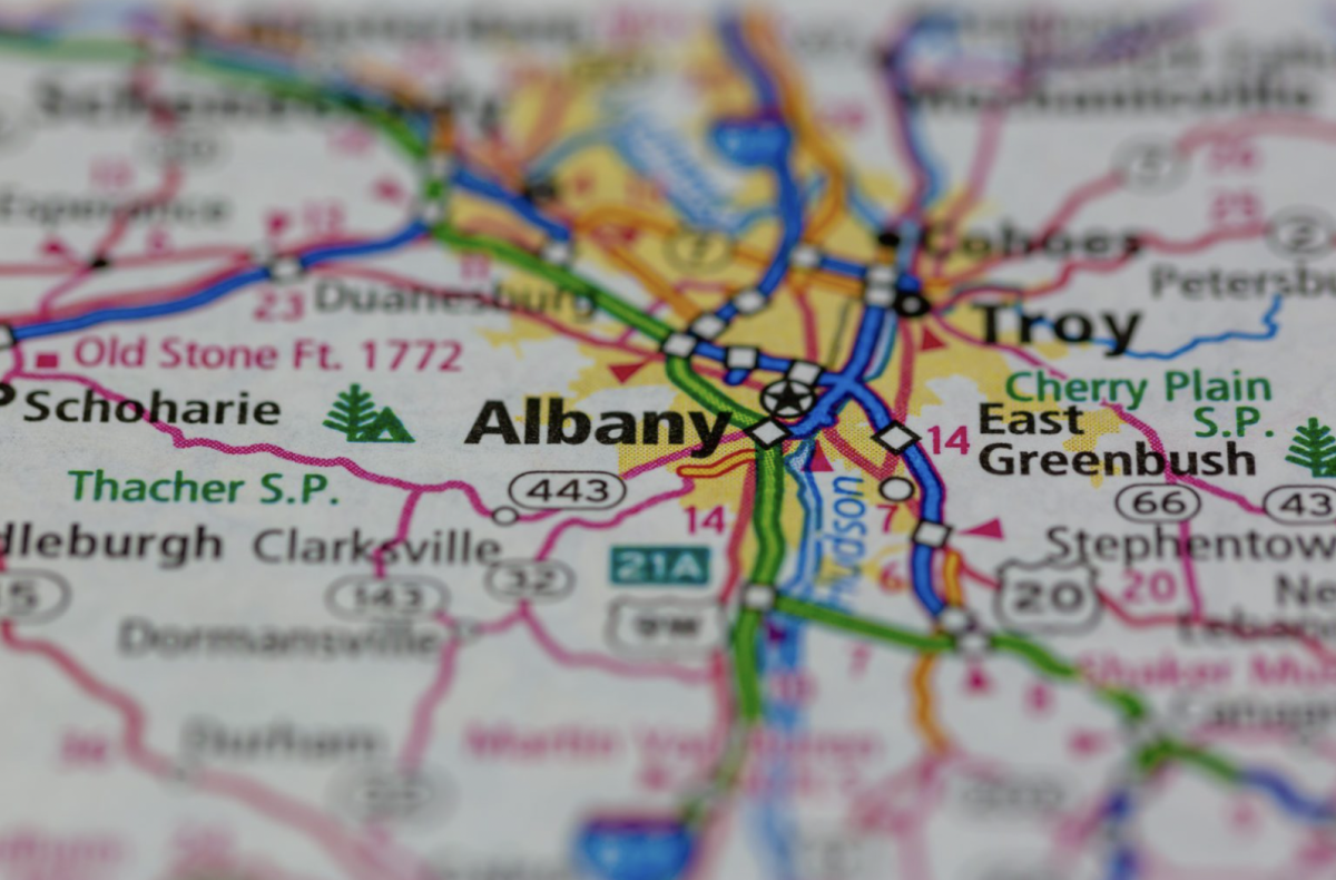 纽约立法者提议为青少年开设戒烟班，并要求电子烟使用者参加防控计划