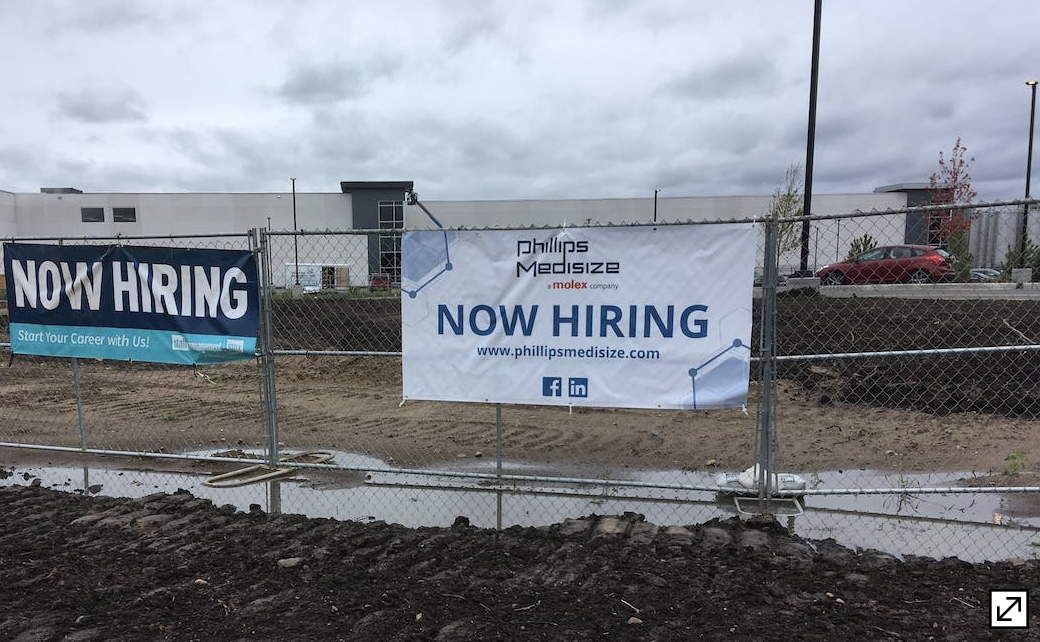 FDA禁止Juul销售电子烟，导致一工厂被迫裁员近百人