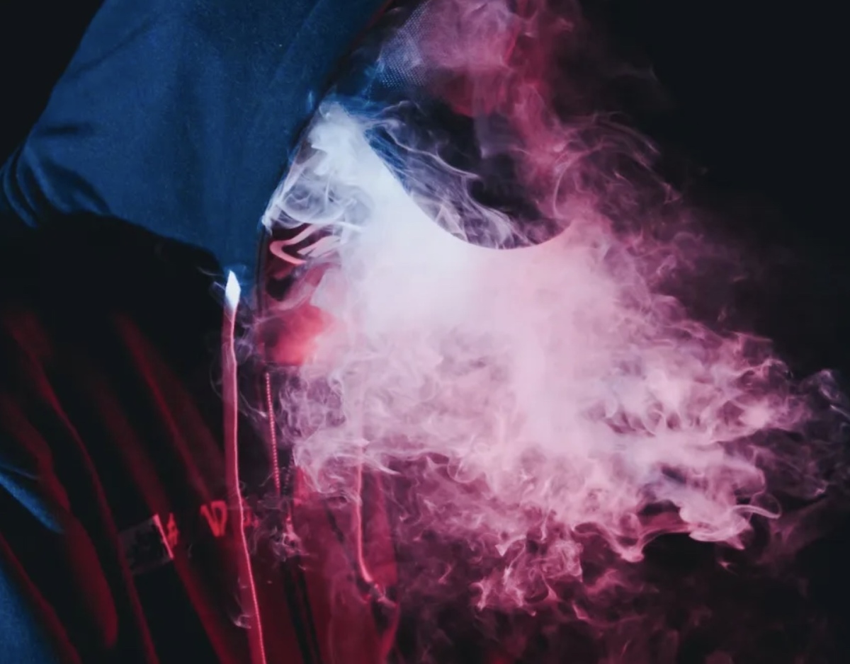 俄罗斯医生称：违禁电子烟危害大于卷烟