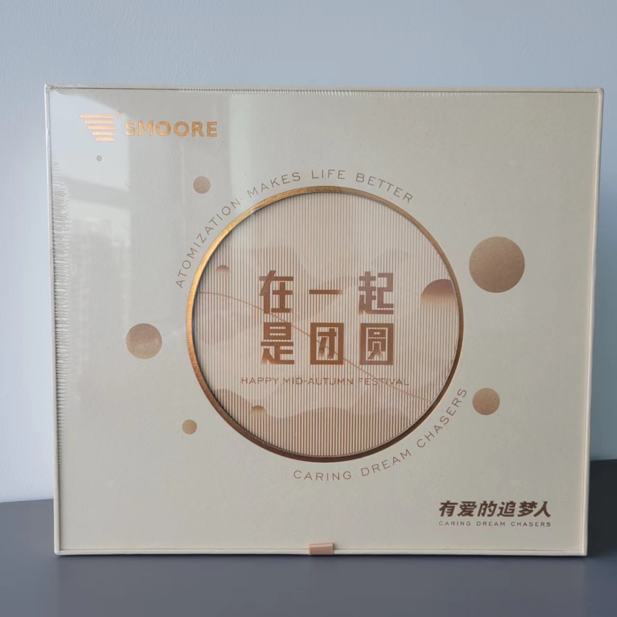 开箱三家电子烟企业月饼礼盒:各具巧思