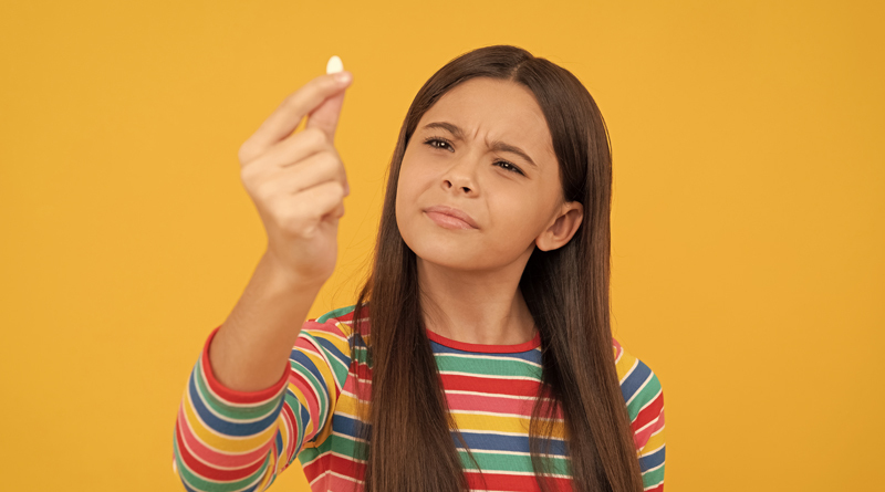 家庭与学校合力是预防青少年吸毒的关键