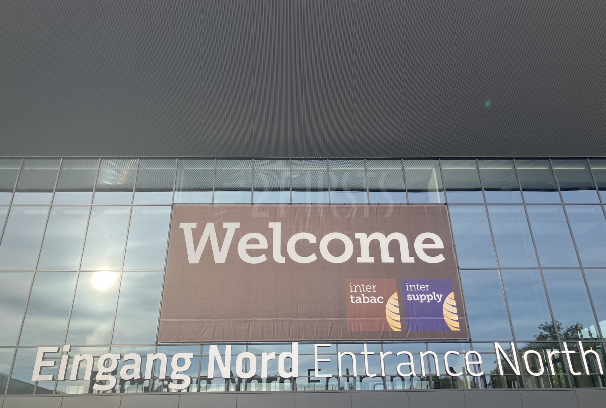 【图集】直击多特蒙德展会现场搭建情况