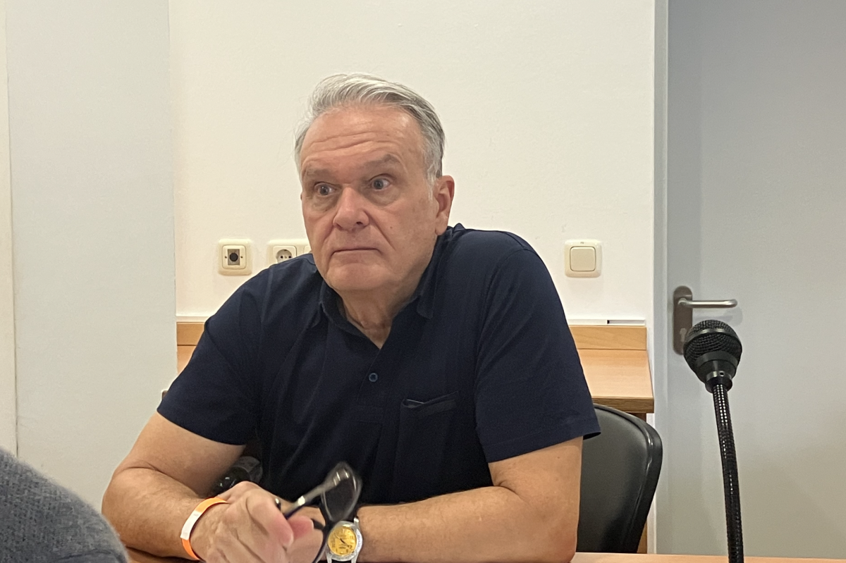 两个至上对话多特蒙德展会亚洲代表Glenn A. John