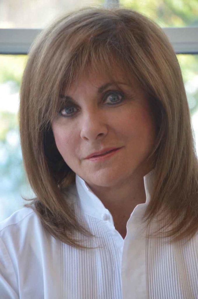 媒体高管Lucie Salhany加入22 世纪集团董事会