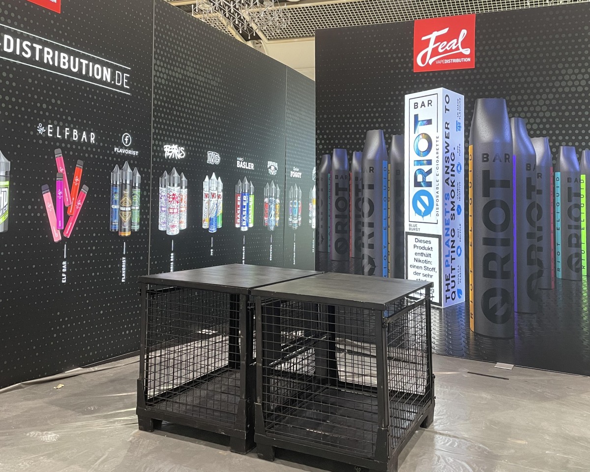 抢先看！知名中国电子烟品牌现身德国三大零售商展位