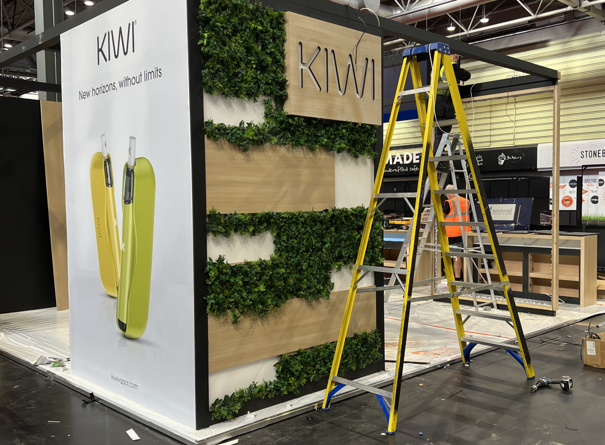 直击伯明翰电子烟展搭建现场