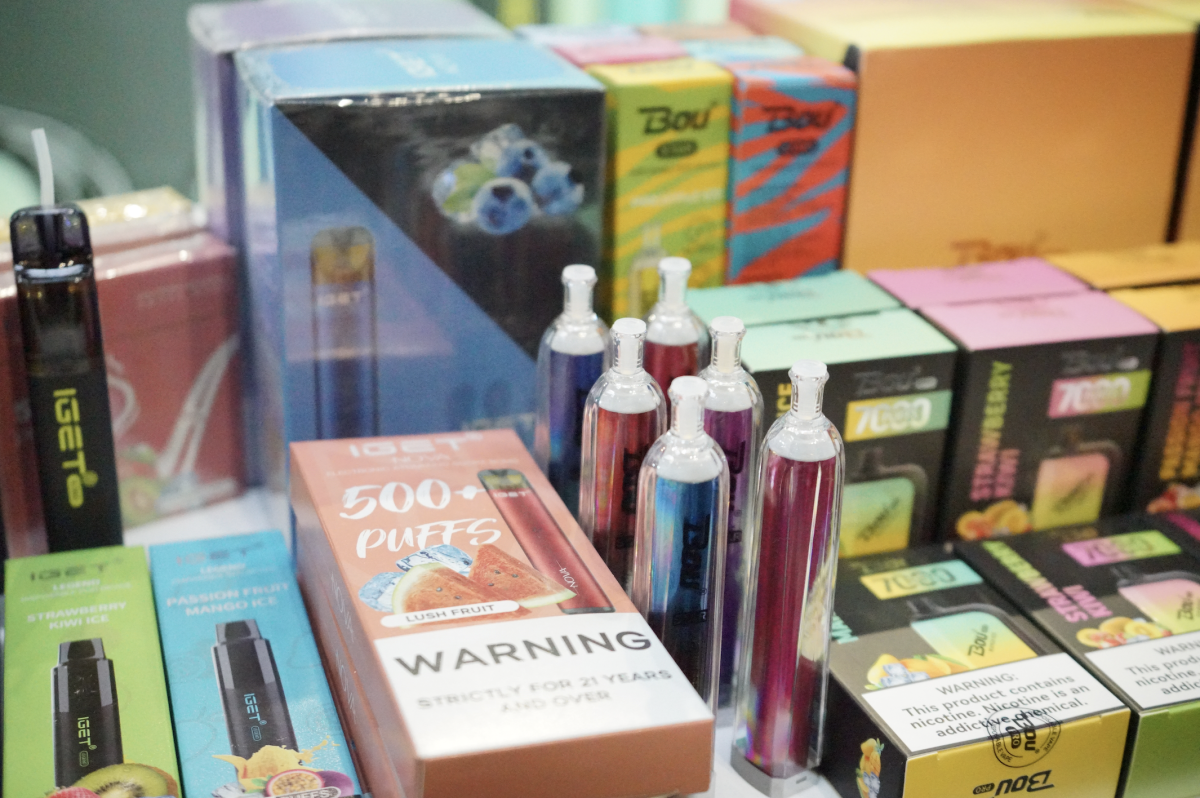 ECCC联展团正式亮相伯明翰电子烟展