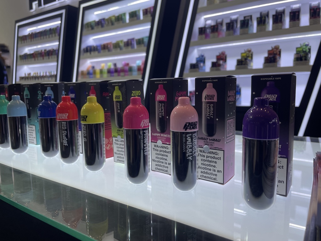 【图集】AKS展台黑色风格引人注目