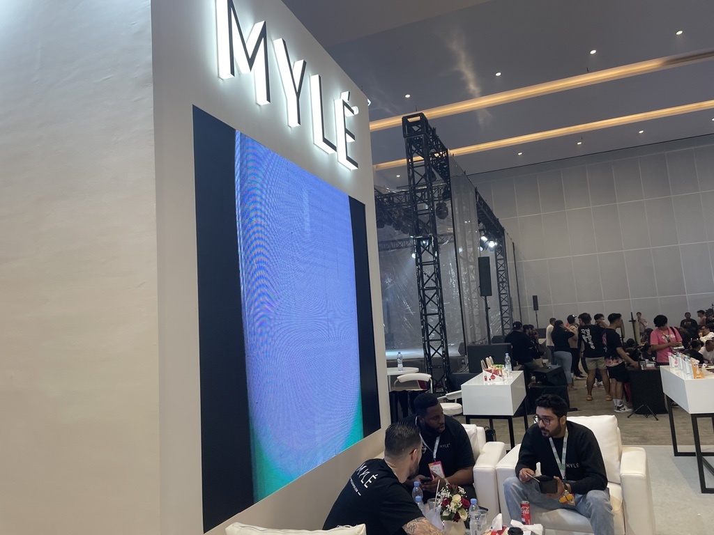 【图集】MYLE展台展品品类众多