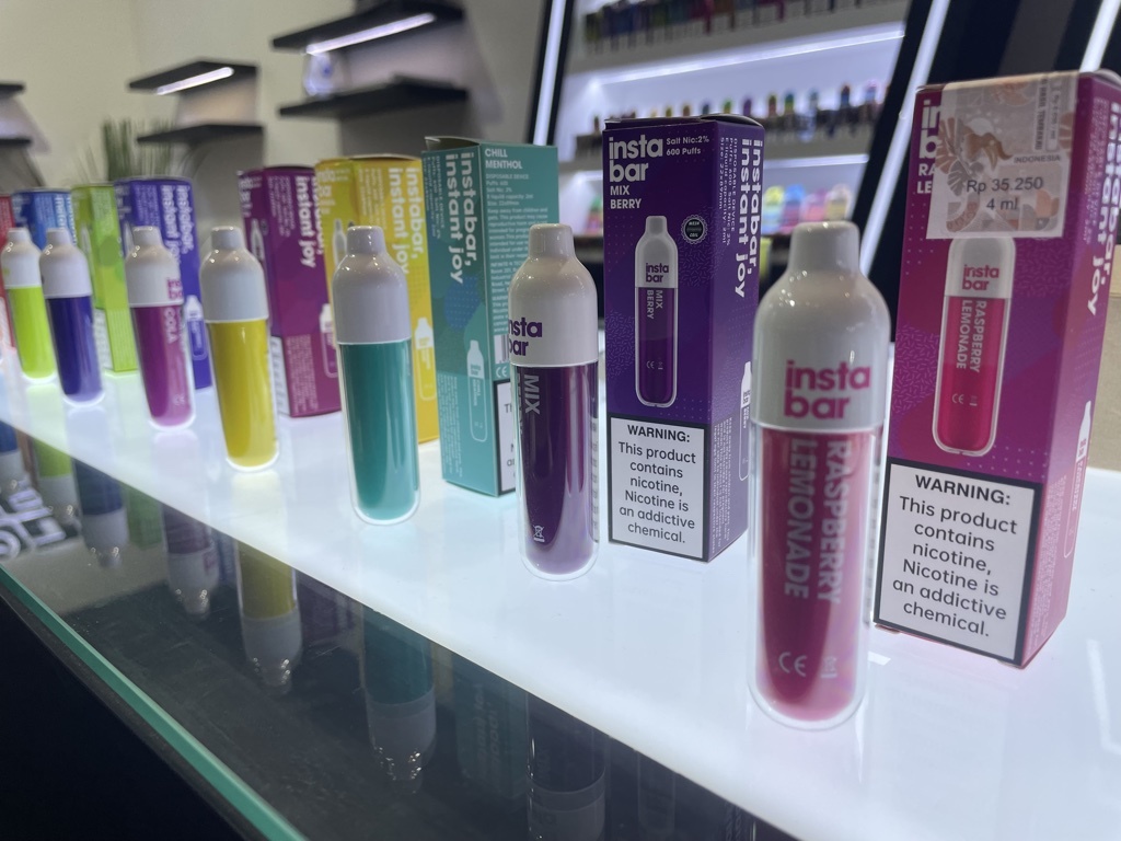 【图集】AKS展台黑色风格引人注目