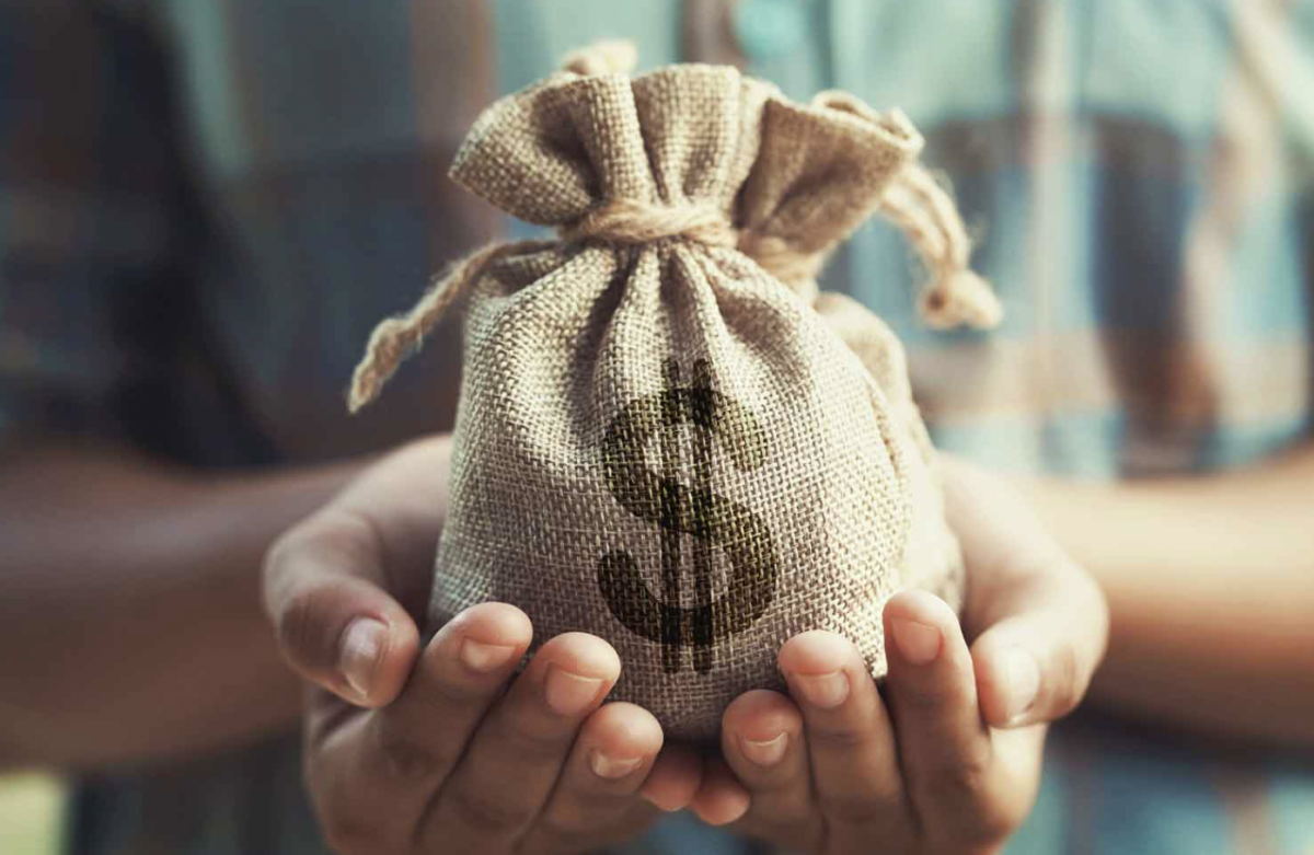 华尔街日报:Juul与两名投资者讨论救助计划以避免破产