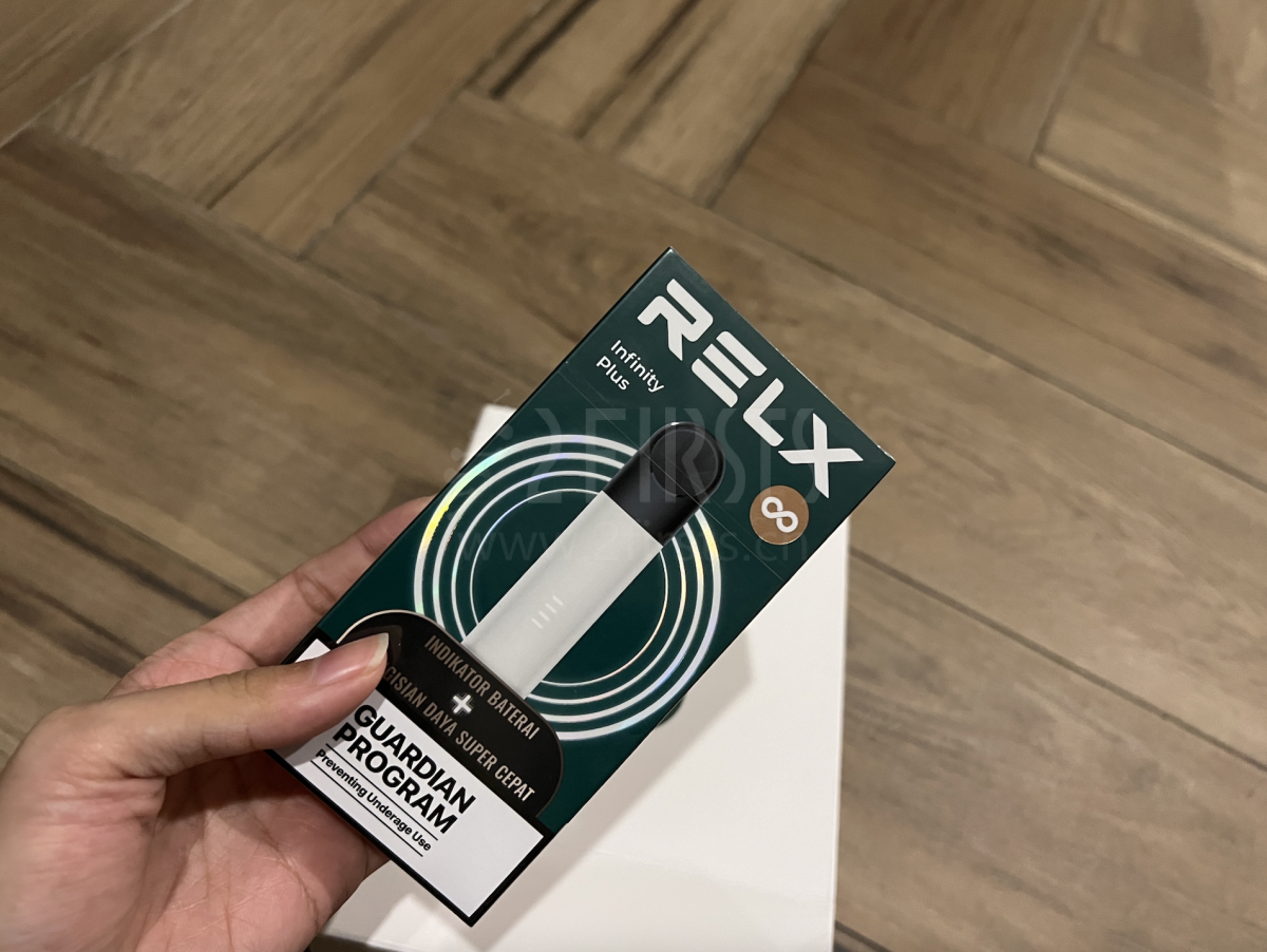 RELX悦刻在印尼推出可换弹烟具新品