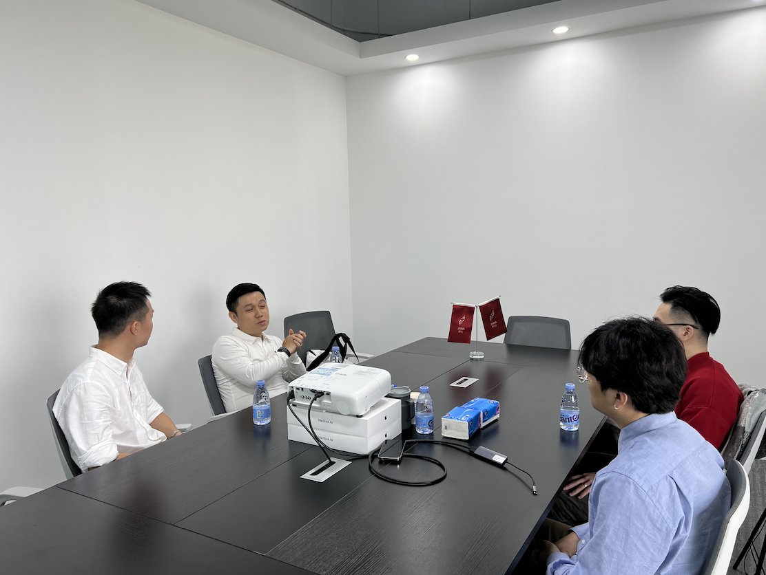 Hong Kong Vaping Association President Visits 2FIRSTS in Shenzhen