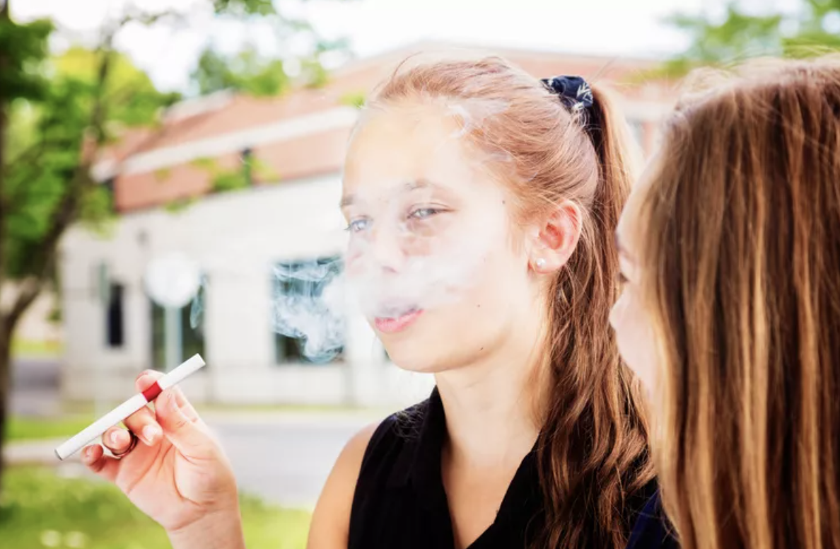 家长：当心电子烟瞄准未成年市场