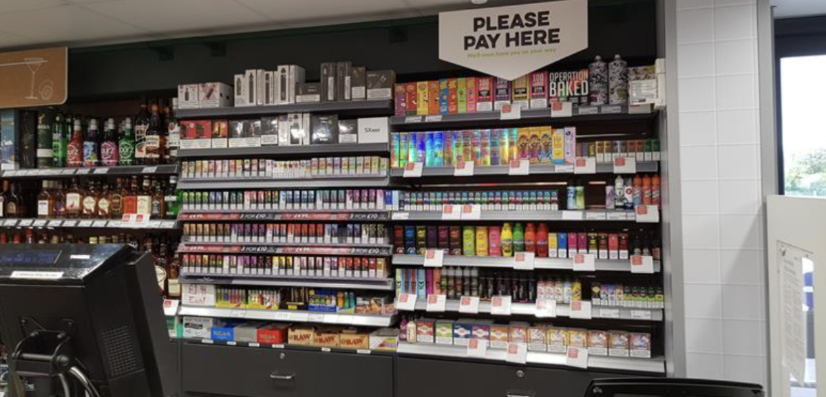 英电子烟份额高达114亿元人民币