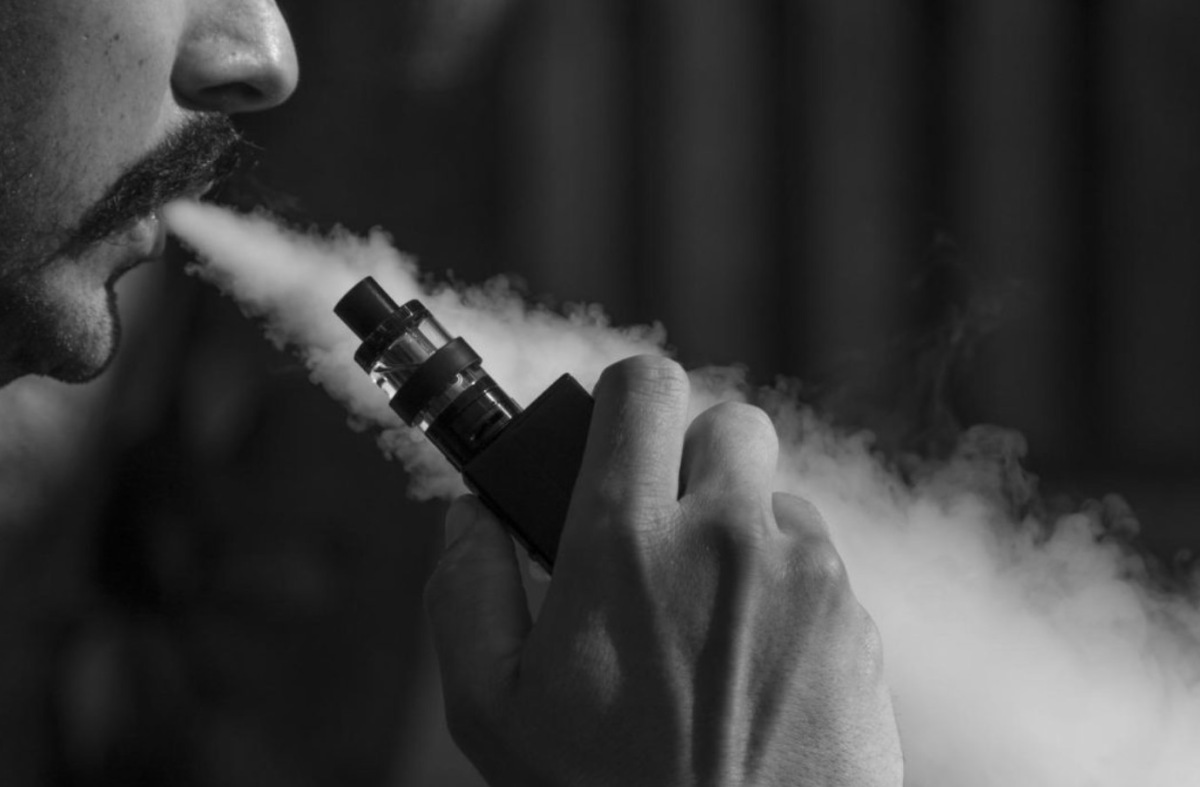 英国专家称39%的电子烟使用者是为吸毒
