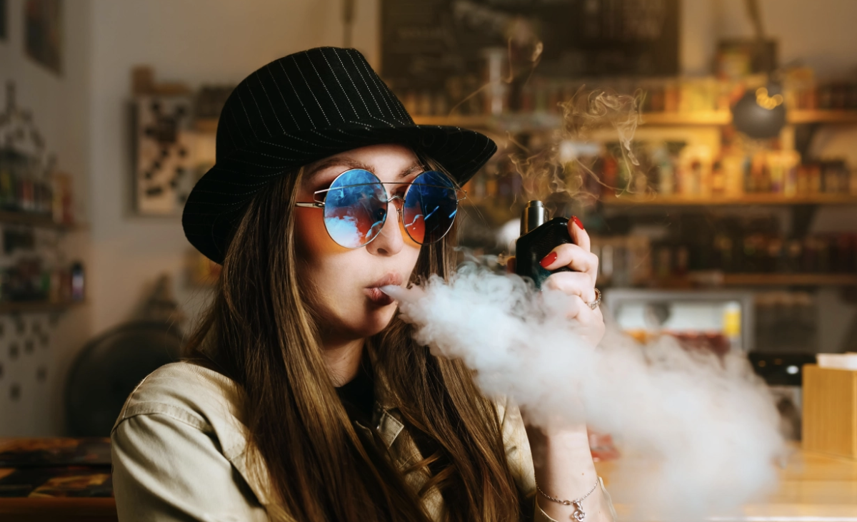 35个国家禁止英国游客使用电子烟 