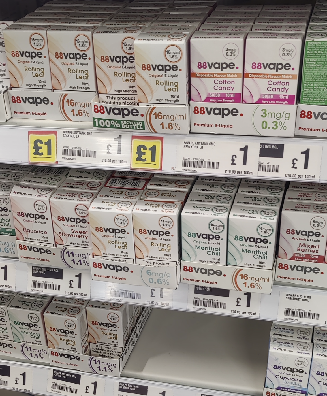 Entrevistas en la calle revelan las tendencias y preferencias del mercado de vapeo en el Reino Unido y más allá.