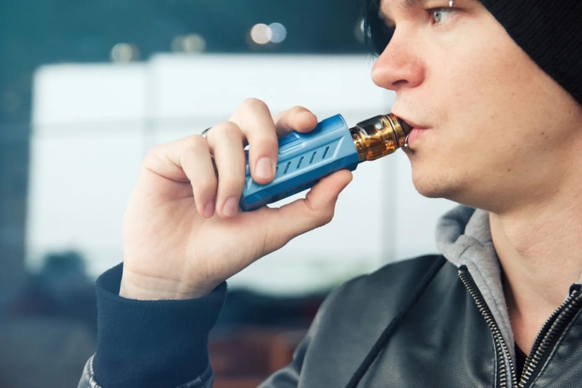 Alaska Proposes New Bill to Curb Youth Vaping