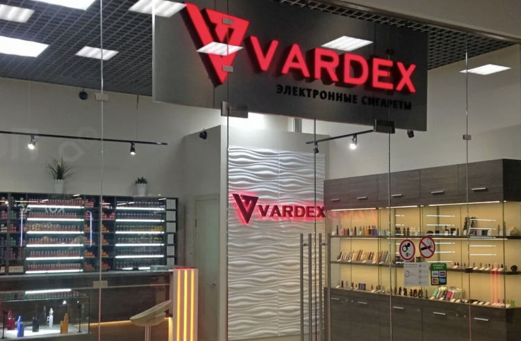 Cambios en la visualización de "etiquetas honestas" de Vardex causan controversia.