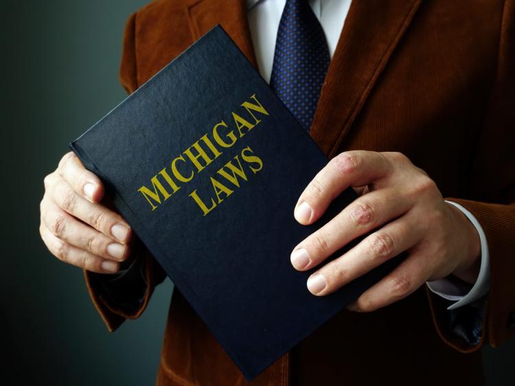 Michigan Raises Tobacco Age to 21 for Sales