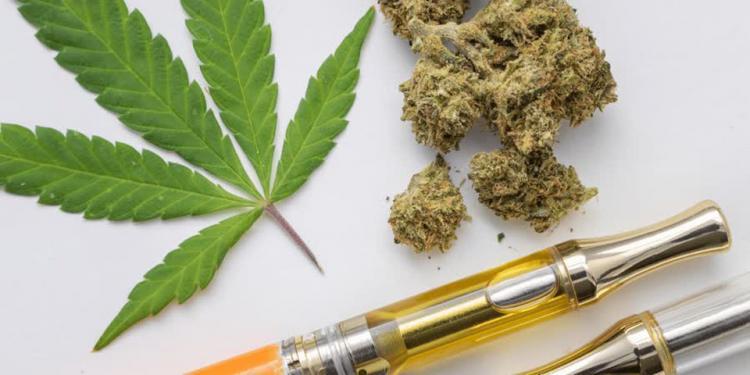 Tailandia prohíbe el cannabis en los cigarrillos electrónicos y productos de tabaco.