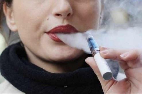 El uso de cigarrillos electrónicos para dejar de fumar mejora el bienestar: estudio