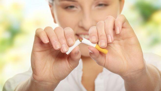 Los beneficios y riesgos de los productos de tabaco sin humo.