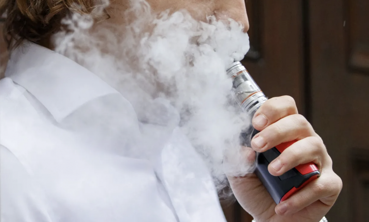 Reported Adverse Effects of Electronic Cigarettes