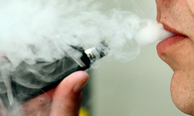 Illegal E-cigarettes Seized in UK Shops Exceed 3,000.