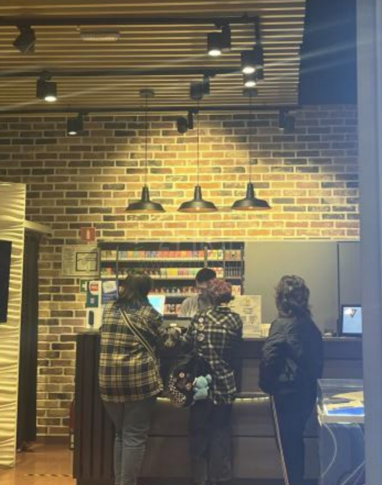 对话俄罗斯电子烟线下门店: 头部经销网络对新政敏感度远超普通零售店