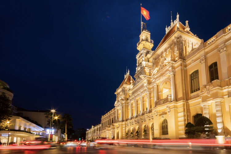 El Ministerio de Salud de Vietnam propone prohibir los cigarrillos electrónicos.