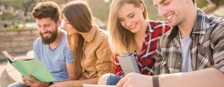 Vive sin vapear": Programa Nacional de Mensajes de Texto Dirigido a los Adolescentes que Vapean