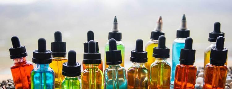 California aprueba la prohibición de tabaco con sabores y cigarrillos electrónicos.