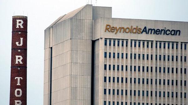 RJ Reynolds amenaza con emprender acciones legales contra las tiendas de vapeo.