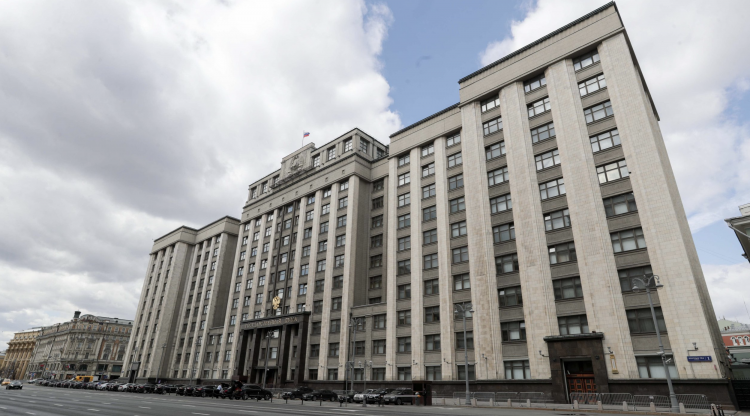 Russia's Proposal to Ban E-Cigarette Flavorings: Expert Analysis