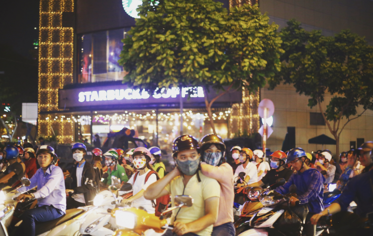 Explorando el mercado de los cigarrillos electrónicos en Vietnam.