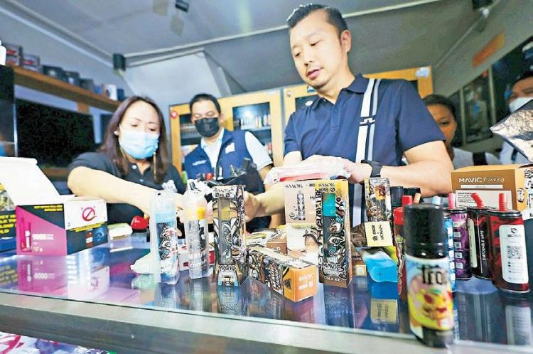 2FIRSTS DTI Cracks Down on Illegal E Cigarette Shops in Philippines