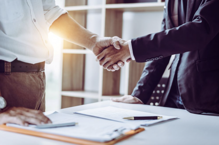 Pyxus International y sus subsidiarias firman acuerdo de apoyo de deuda.