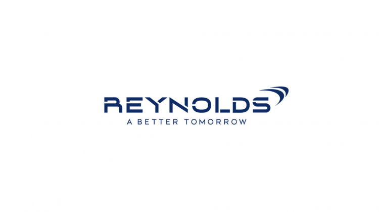 Reynolds presenta demanda en California por productos de tabaco.