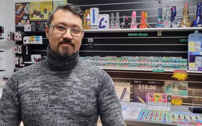 Nueva Zelanda introduce restricciones a los cigarrillos electrónicos para frenar el uso de los adolescentes.
