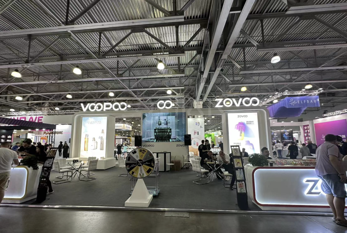 俄罗斯莫斯科电子烟展会正式开展 ELFBAR、WAKA、VAPORESSO、SMOK、HQD等品牌参展｜两个至上现场图集