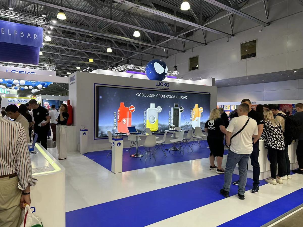 俄罗斯莫斯科电子烟展会正式开展 ELFBAR、WAKA、VAPORESSO、SMOK、HQD等品牌参展|两个至上现场图集