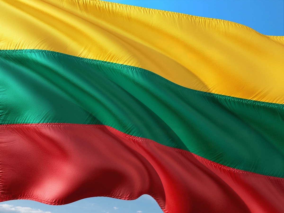 Lithuanian Parliament Proposes Ban on Flavored E-cigarette Products