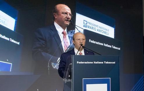 La Asociación Italiana de Tabaco Pide la Prohibición de la Venta en Línea de Cigarrillos Electrónicos