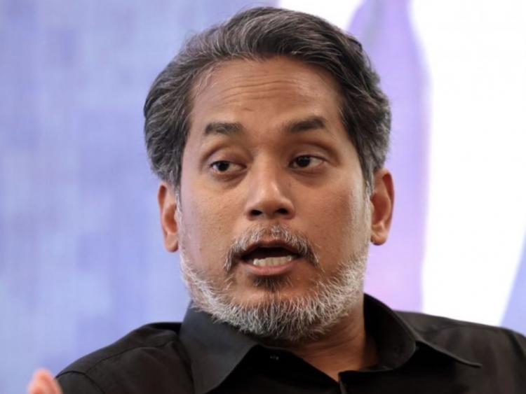 Malay's Vape Industry a "Wild West", says Former Health Minister