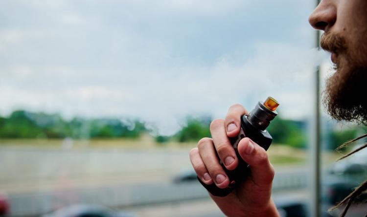 Lithuanian E-cigarette Retailer Suspected of VAT Fraud